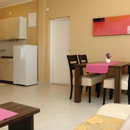 Stancia Vodopija Croatia ポレッチ